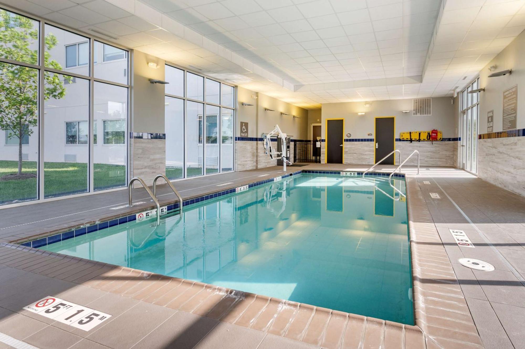 Glo Best Western Лексингтън Екстериор снимка