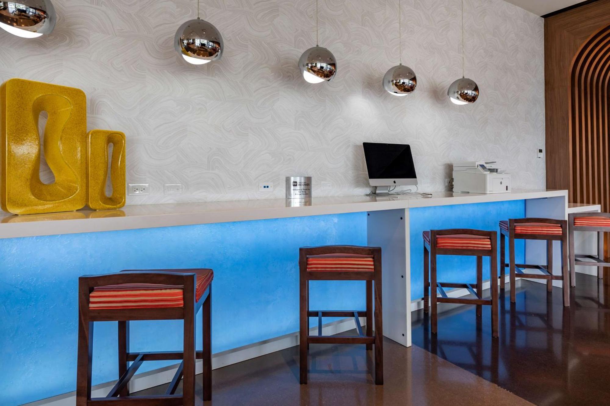 Glo Best Western Лексингтън Екстериор снимка